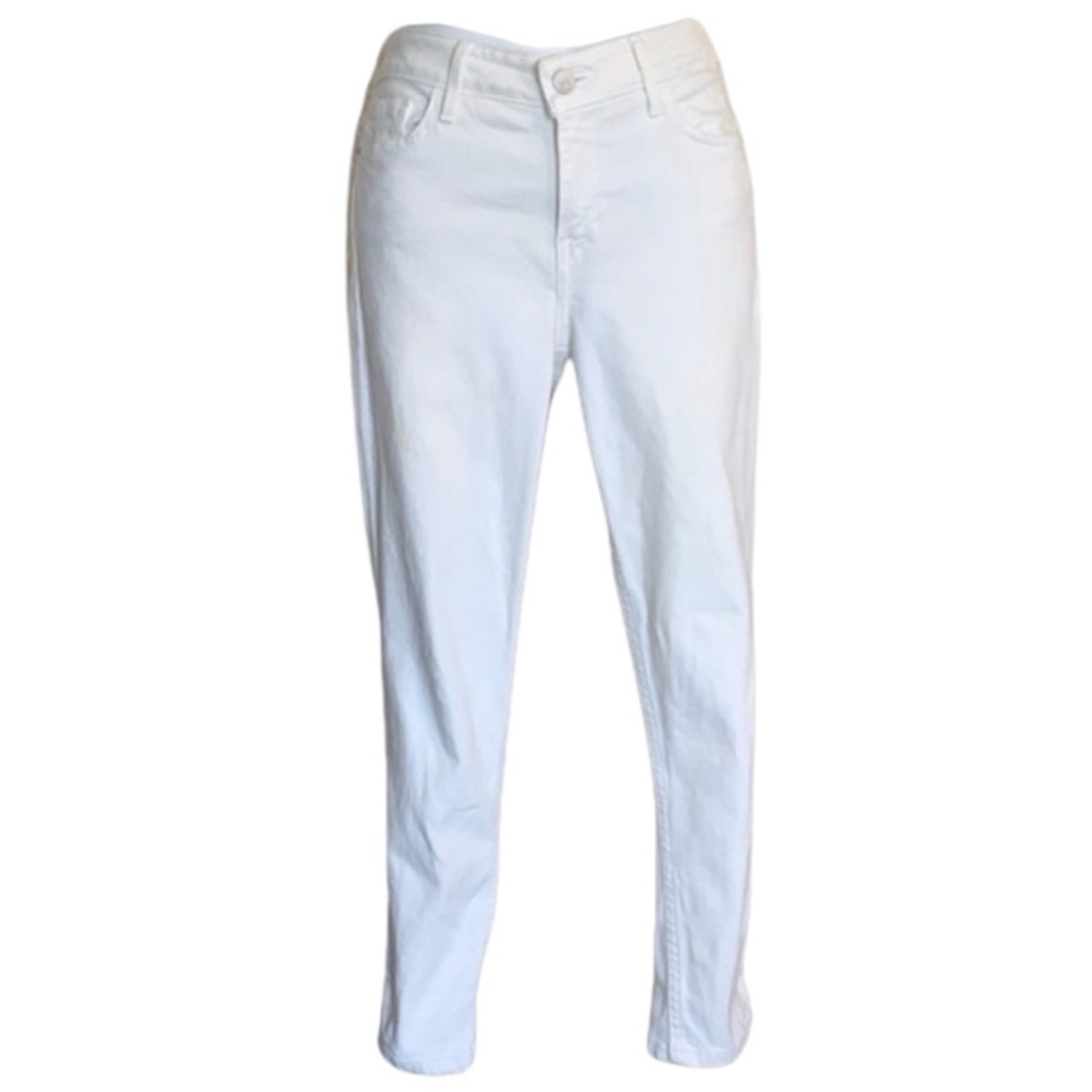 Calvin Klein Jeans women's 8, white denim, classic 5 pockets, mid rise. Euc